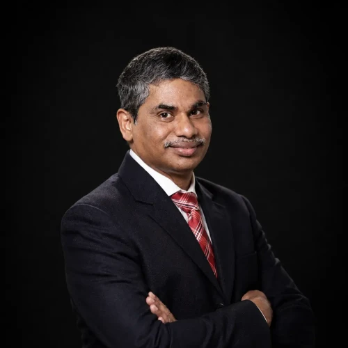  Dr. Nalankilli. V. P
