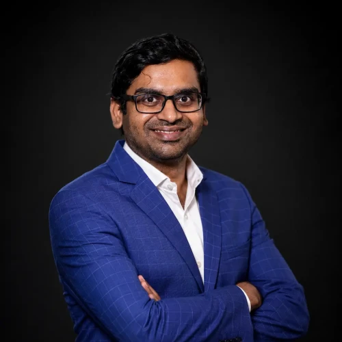 Dr. Naveenkumar Chakkarapani