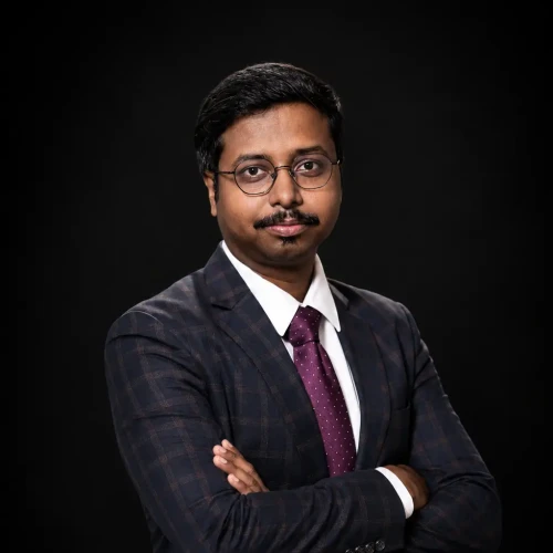 Dr Naveenkumar Chandrasekaran